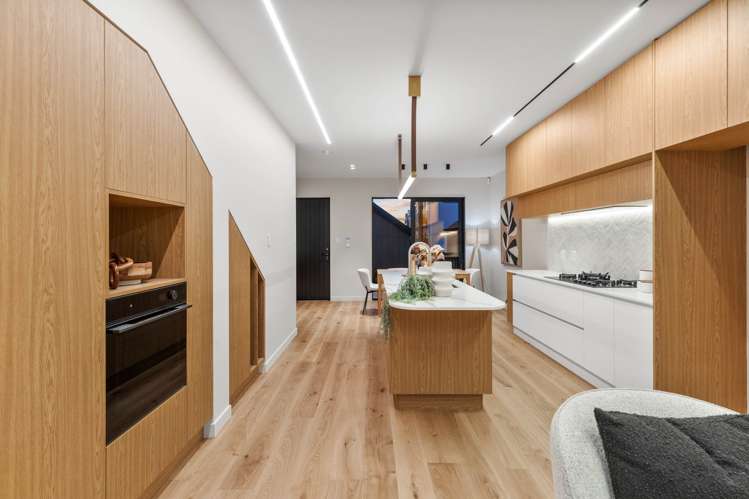 56 Picnic Point  Road Hobsonville_8