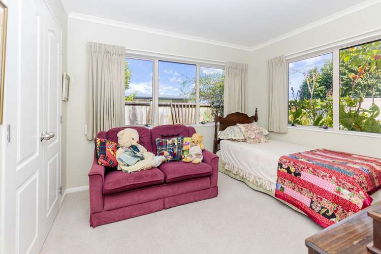 44 Limousin Place Grandview Heights_15