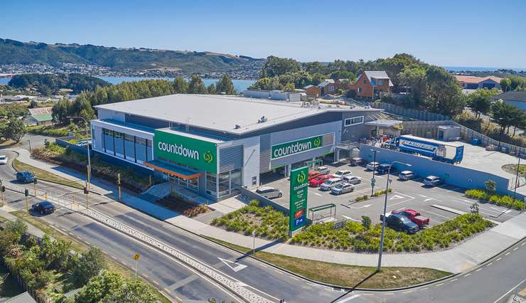 040720splWoolworths-NZ-Countdown-Aotea,-Porirua