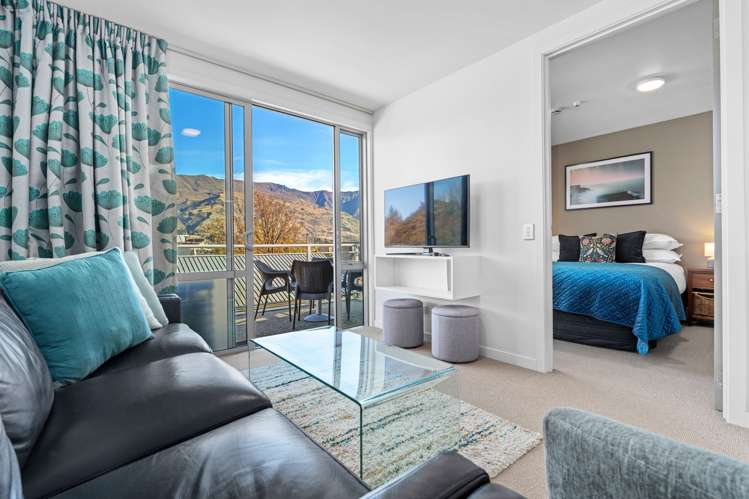 201/29 Warren Street Wanaka_8