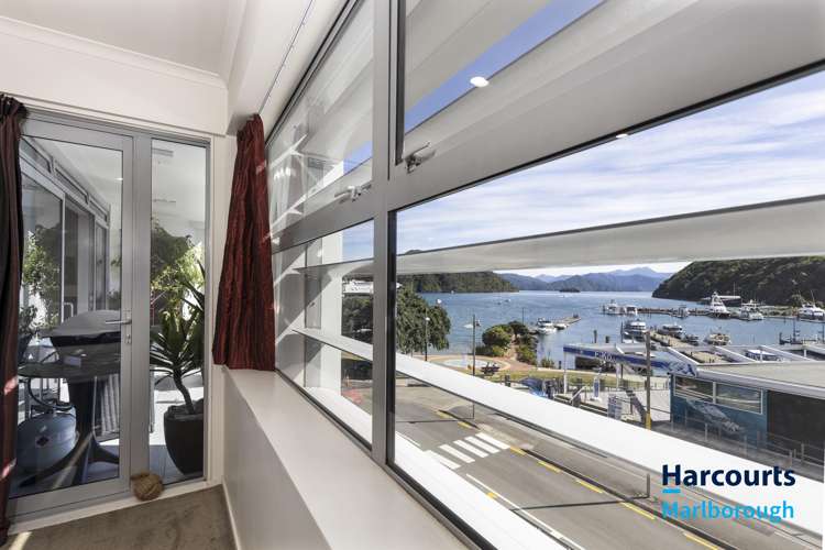 303/6 London Quay Picton_10