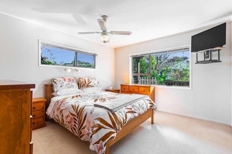 21 Darlington Place Glendene_35