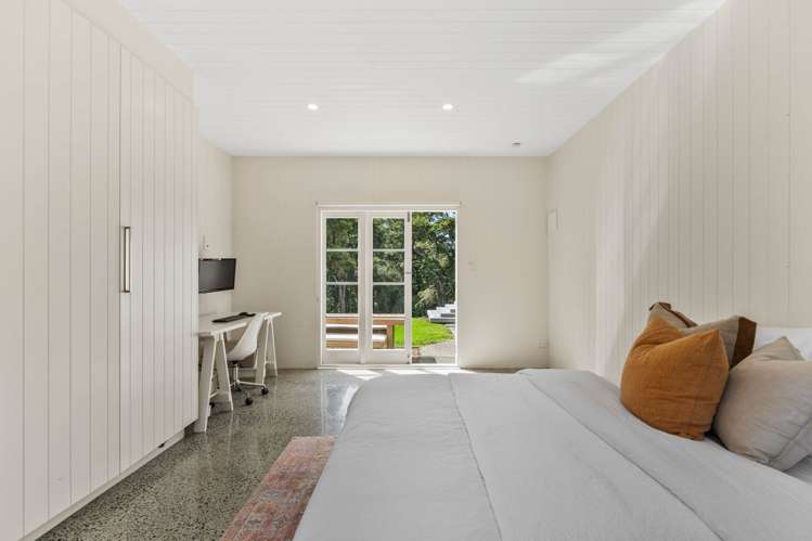 221 Mountain Road Maungaturoto_25