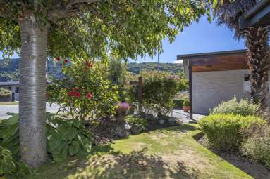 17 Inverness Crescent_2
