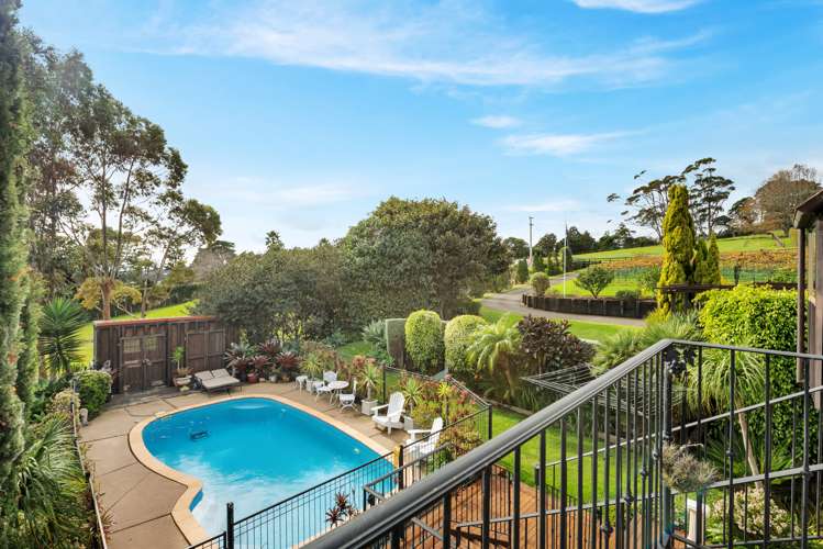 392 Redoubt Road Totara Park_28