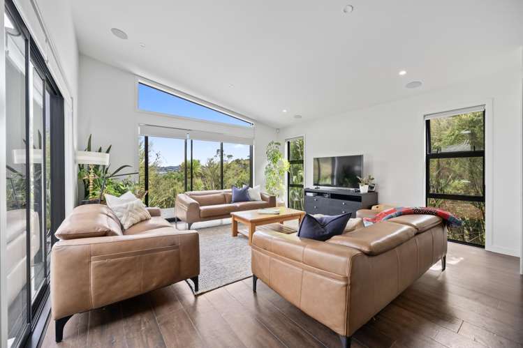 2 Odlin Lane Red Beach_7