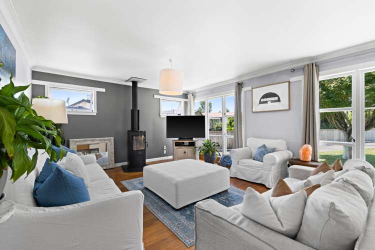 1100 Allenby Street Akina_1