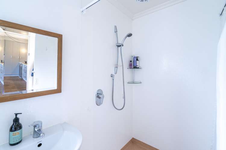 3 Shrewsbury Street Riverton_15