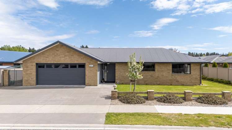 8 Henderson Drive Alexandra_15