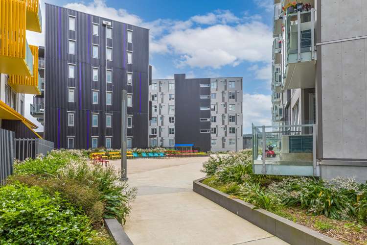 207/3 Rose Garden Lane Albany_9