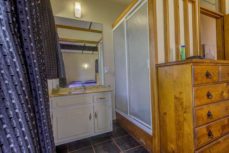 38 Karakariki Road Whatawhata_16