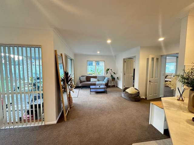 6 Magee Place East Tamaki Heights_1