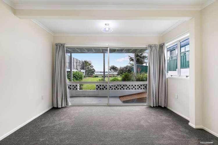 34 Dawnhaven Drive Te Atatu Peninsula_12