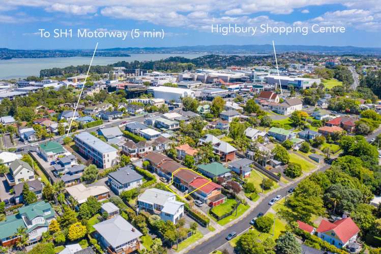 2/15 Zion Road Birkenhead_1