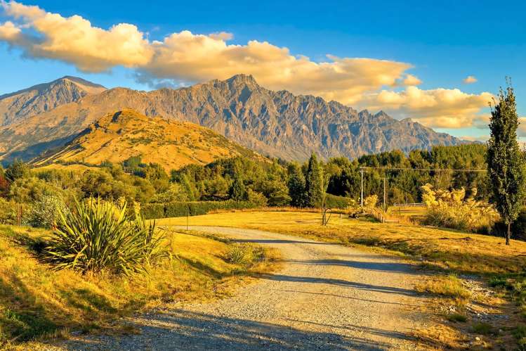 16 Station Rise Dalefield/Wakatipu Basin_10