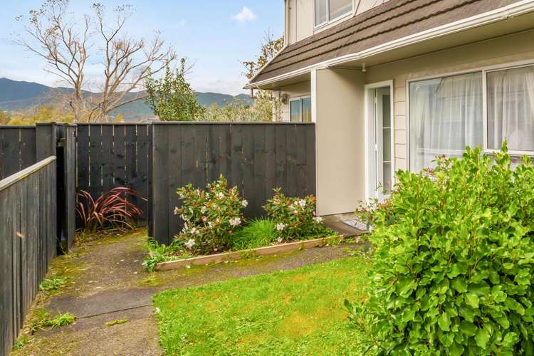 2/264 Grounsell Crescent Belmont_13