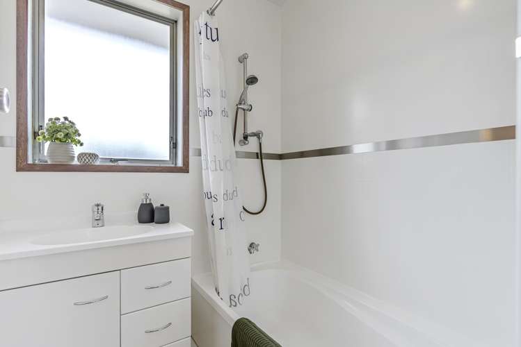 23 Dunstall Place Mangere Bridge_19