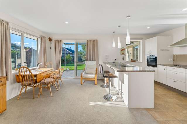 14A Ernest Place Brightwater_4
