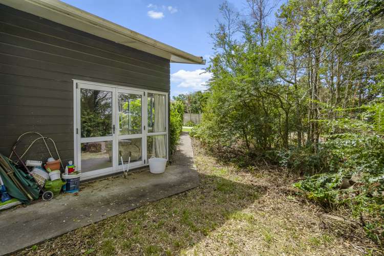 8 Wanaka Place Pakuranga Heights_24