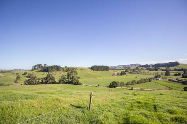 6 Crows Nest Road Hukerenui and Surrounds_1