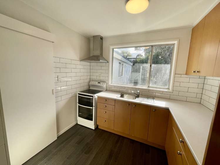 1/7 Rangitane Street Maupuia_1