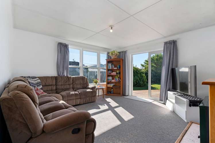 3 Surrey Street Solway_7