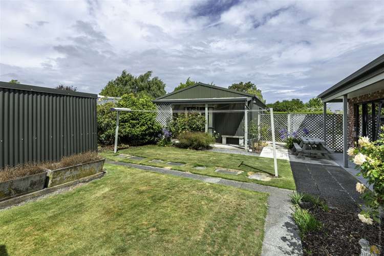 7 Marion Place Lincoln_23