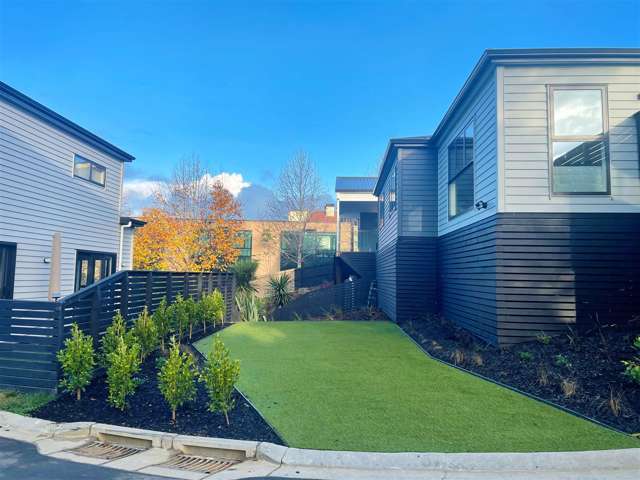 6 Libby Lane Howick_1