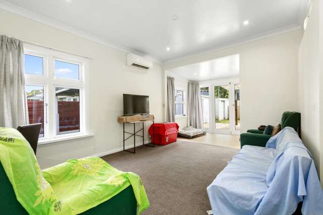 73 Owen Street Belmont_4