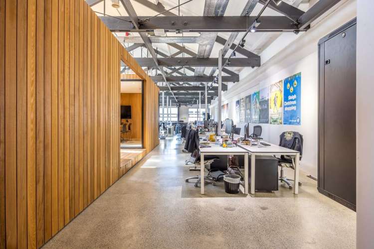 317 New North Road Kingsland_13