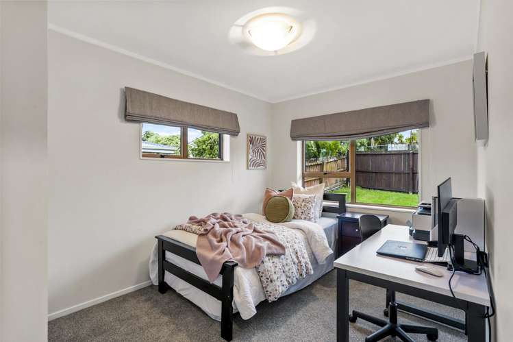 255 Glengarry Road Glen Eden_19