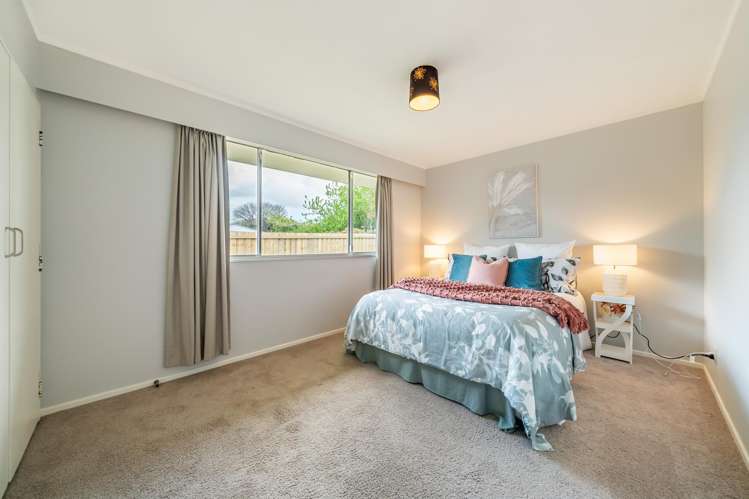 44 California Drive Totara Park_14