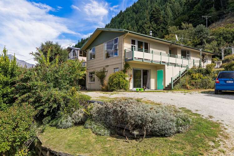 36 Huff Street Queenstown_4