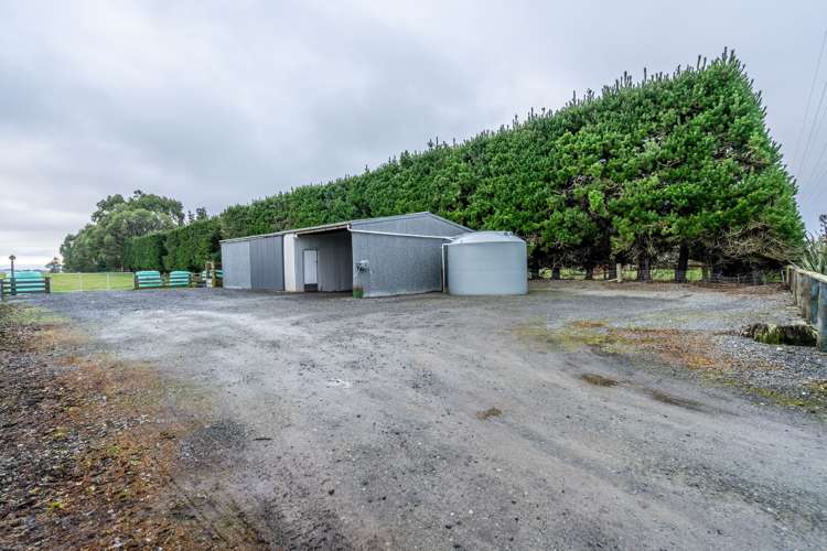 143 Flora Road East Makarewa_35