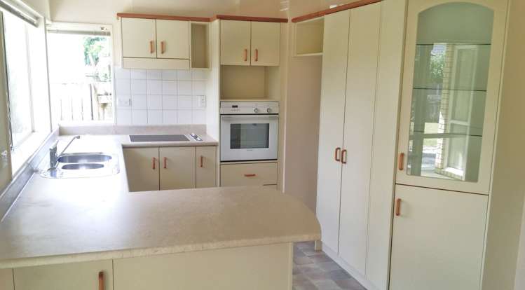 8 Paradise Point Place One Tree Point_7