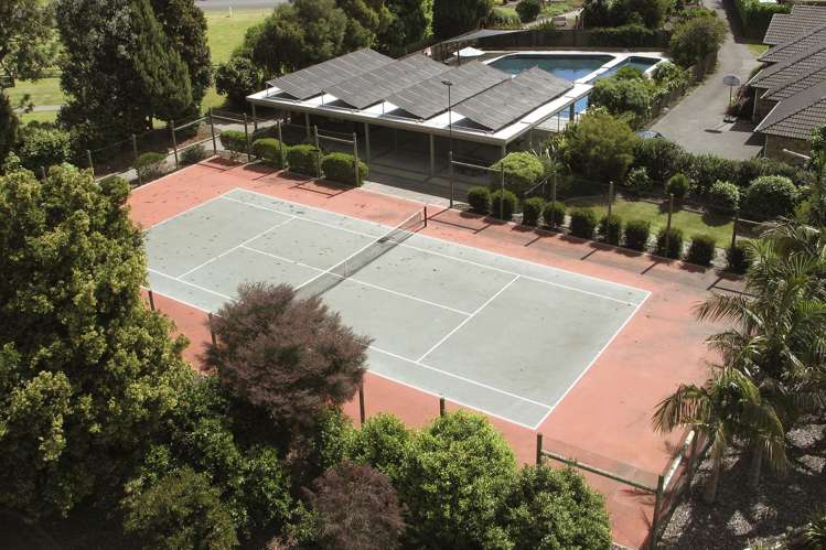 61 Contour Avenue Pyes Pa_22