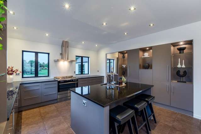 146 Oreti Road Otatara_3