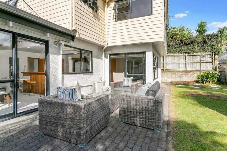 141a The Drive Epsom_7