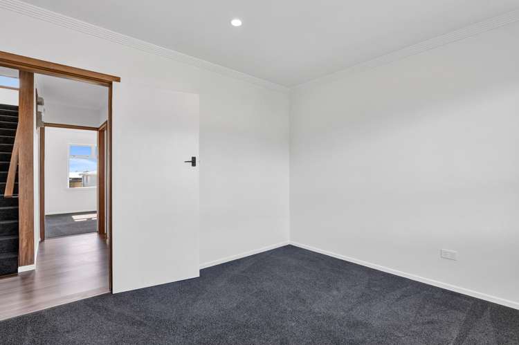 110 Brecon Road Stratford_15