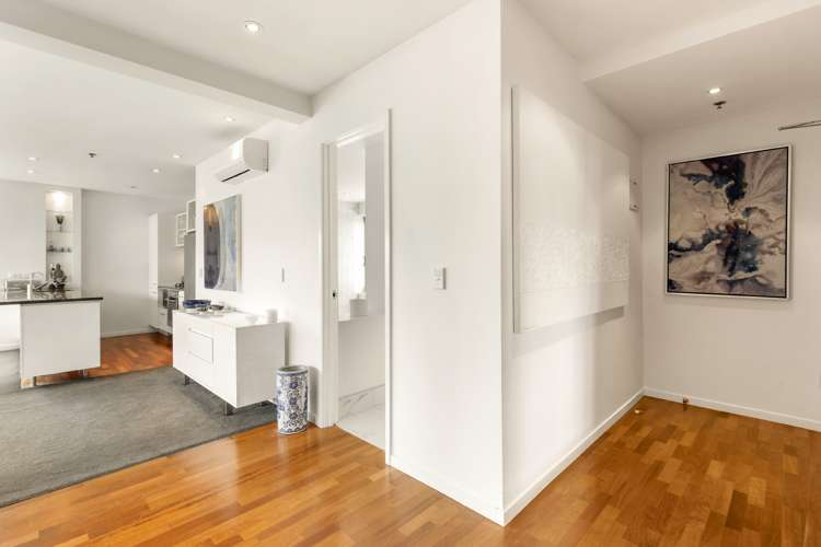 304/125 Customs Street Auckland Central_11