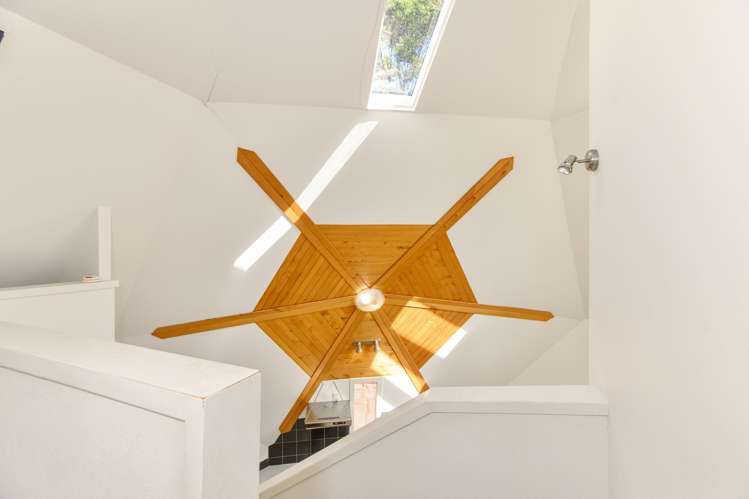 39 Chamari Close Titirangi_6