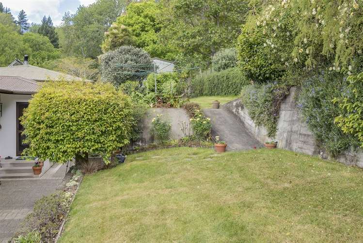 22 Larges Lane The Brook_16