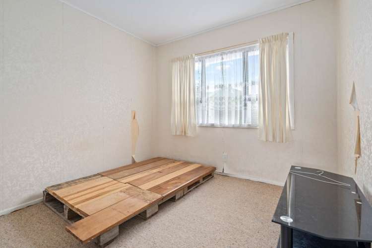 10 Beaufield Lane Te Atatu Peninsula_12