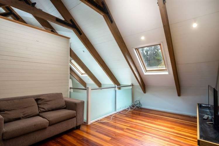 2 Flemings Road Seddon_12