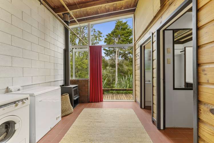 6 Brown Road Ohope_11