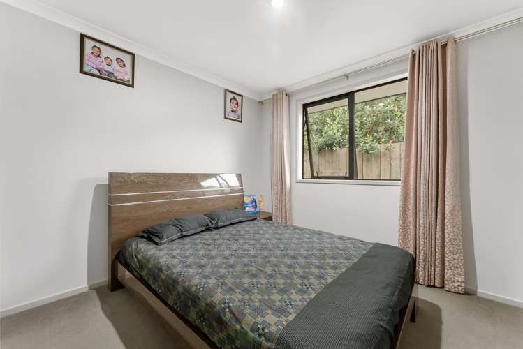 8 Ballintoy Park Drive Welcome Bay_10