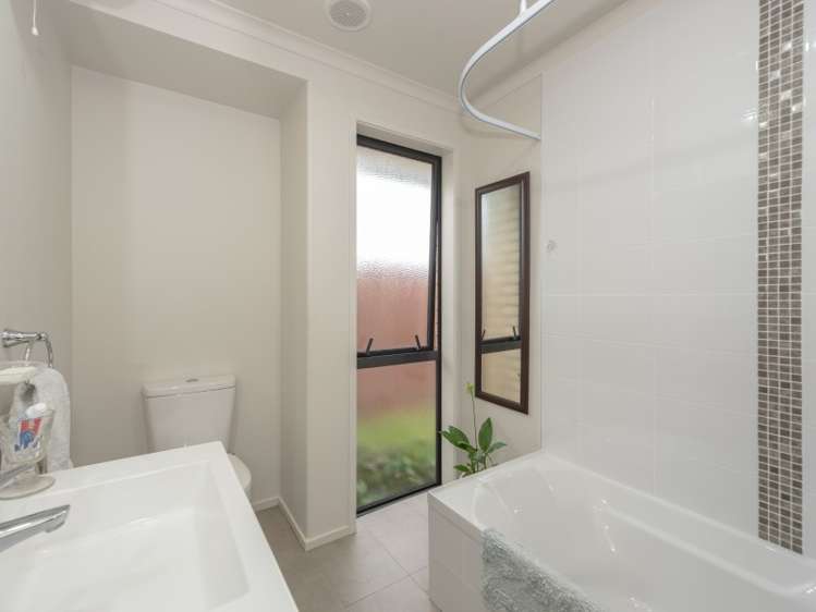 1 Etna Way Dinsdale_9