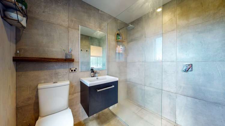 4 Milne Terrace Island Bay_5