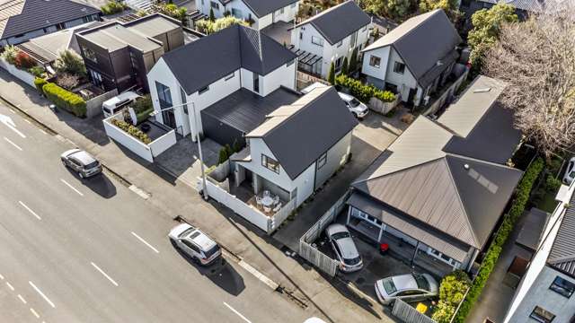 $599,000 Standalone with Off Street parking