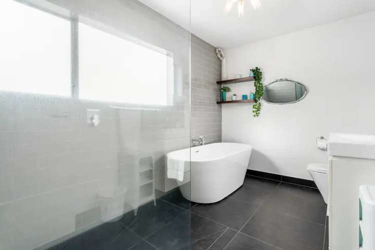 2/15 Kiteroa Rd Rothesay Bay_13